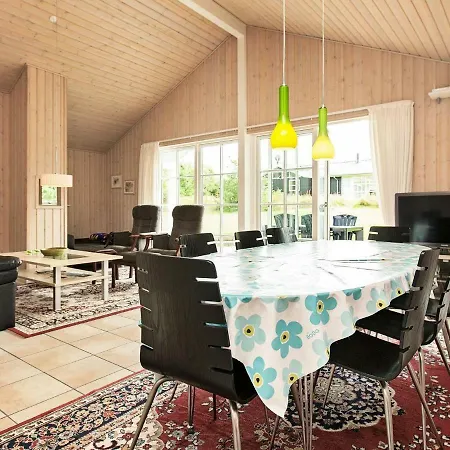 Three-bedroom Holiday In Glesborg 21 *